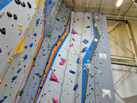 Climbing wall