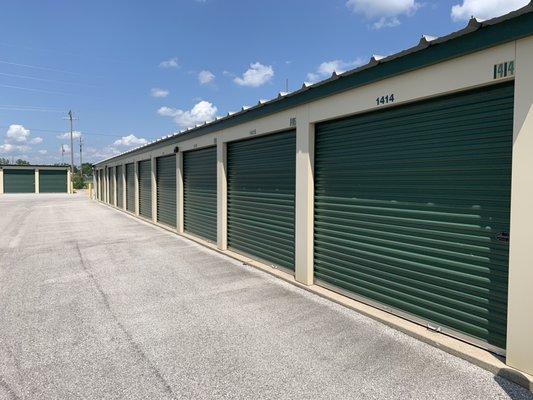 Drive up storage units - Fort Wayne, IN