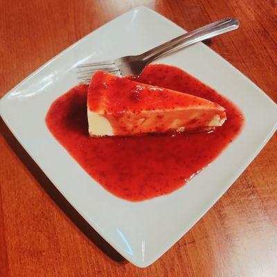 Cheesecake with Strawberry topping. Also available with caramel, chocolate or plain.