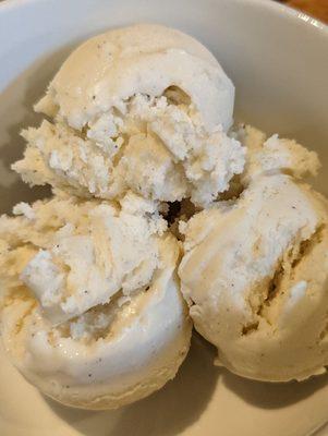 Vanilla bean ice cream