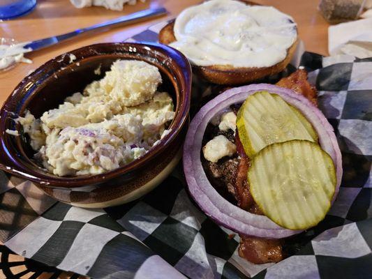 Burger with potato salad