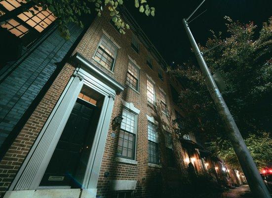 Baltimore Ghosts - Walking Ghost Tour