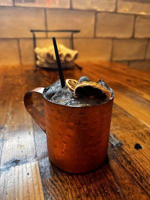 Blueberry gin mule