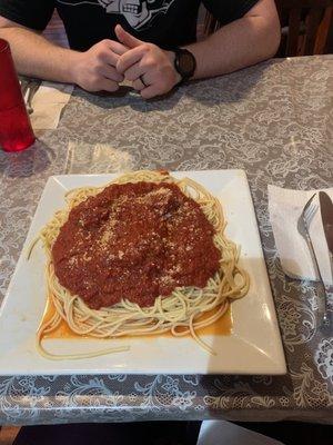 Spaghetti and meatballs