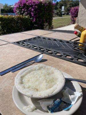 Free grits , while you're waiting