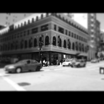 Chase bank on Post and Powell...