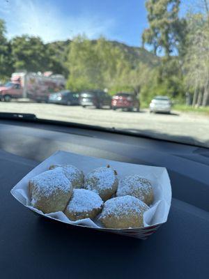 Sweets On Wheels