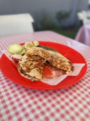 Gringa de Al Pastor | IG FOODIE PAGE @DnJFoodAdventures