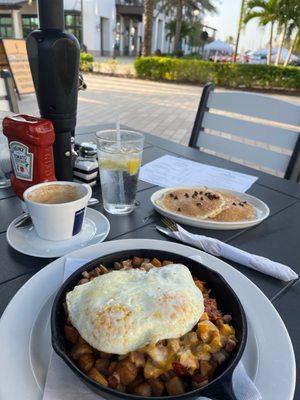 The DON skillet(potatoes, ham, bacon, sausage, cheese, egg)