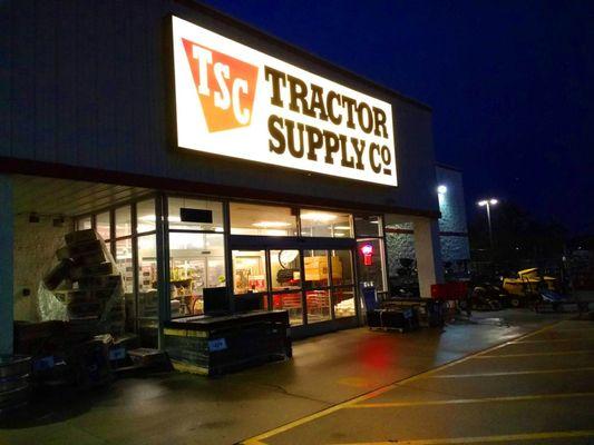 Tractor Supply Company (TSC) Vineland, NJ -- storefront