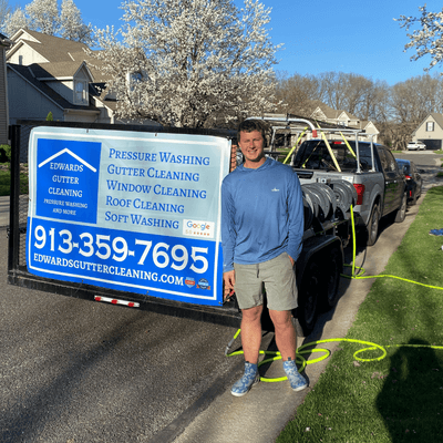 Overland Park Pressure and Gutter Cleaning