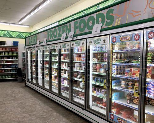 Refrigerated and frozen foods available here.