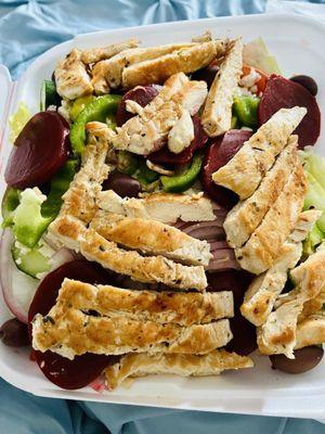 Grilled Chicken Greek Salad