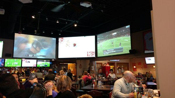 Plenty of tvs for game nights.