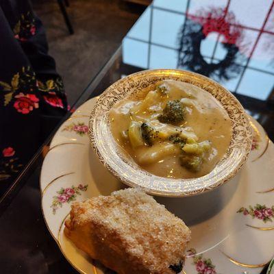 Soup n Scone