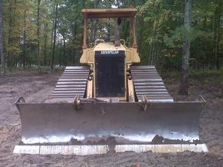 Low Ground Pressure Bull Dozer