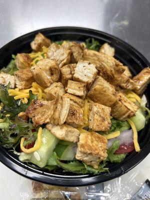 Grilled chicken salad