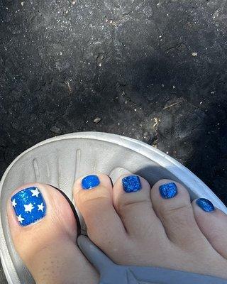 Fourth of July toes