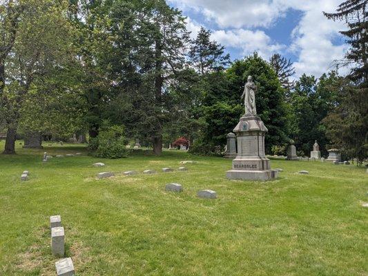 Cedar Hill Cemetery