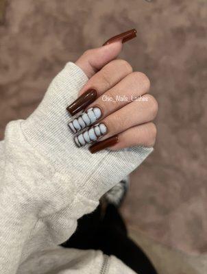 Chic Nails & Lashes