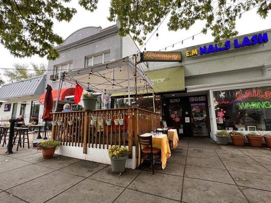 Outdoor seating and front