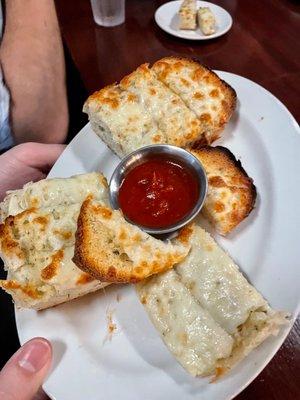 Garlic Cheese Bread