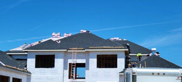 new construction roofing installation