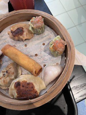 Dim sum platter