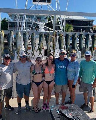 Capt. Dustin had Fun with friends and family!  Great mahi bite!