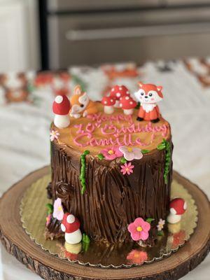 Woodland birthday cake A+++