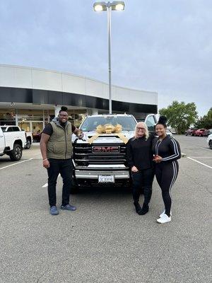 Thank you Elk Grove Buick GMC!! We loved our experience and are thoroughly enjoying our truck!! Enrique Rivera is the BEST!