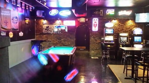 Recently remodeled. Clean  affordable prices. 9 tvs, pool table, dart boards and alcohol what else you need