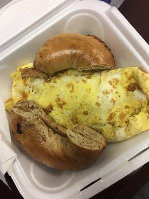 Vege omelette and bagel