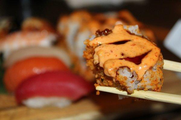 Our favorite was the  spicy crunchy tuna roll - the crunchy Panko crumbs, chewy rice, smooth fish & creamy aioli was a fabulous flavor.