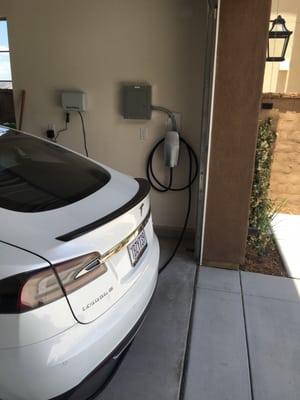 New Tesla wall connector...looks like it was made to be there!