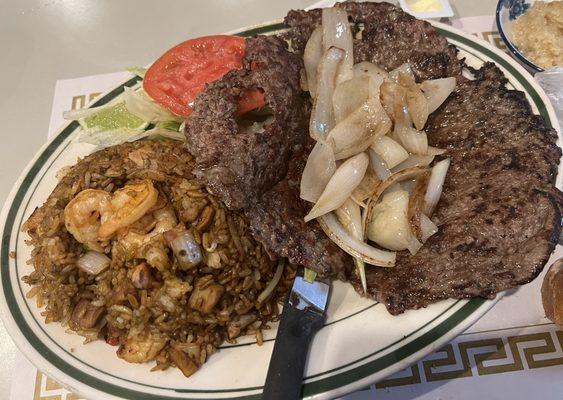 Bistec a lo Palomilla with pork fried rice with vegetables and shrimp