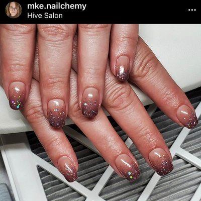 Love this Ombré with glitter tips