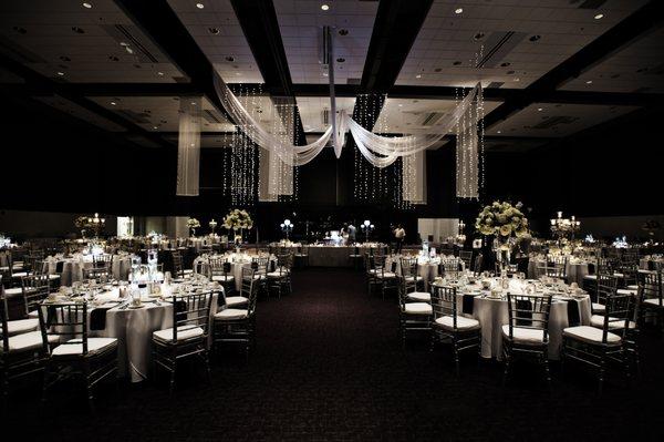 Wedding Reception in the Anthony Wayne Ballroom