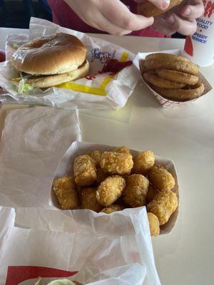 Tots and onion rings are awesome. Look at that cheeseburger!  Yummy.