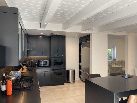 Black Satin Kitchen, awesome finish match, check out the heat resistant metal finish!