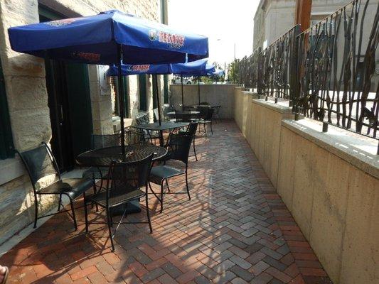 Here's the outside patio seating along River street.