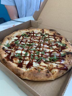 Barbecue chicken pizza