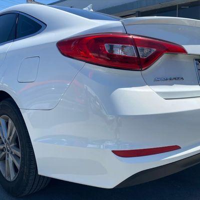 Minor bumper damage on this Hyundai Sonata. Customer satisfaction will forever be our #1 priority.