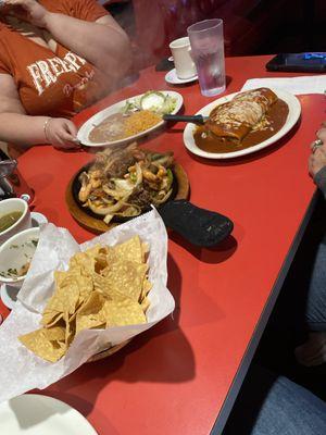 Shrimp & beef fajitas & a wet bean and cheese burrito