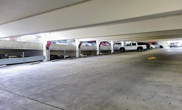 Parking lot,  4th level