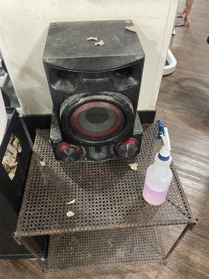 Stereo and cleaning area