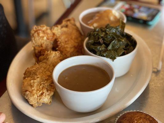 Fried Chicken, Mash Potatoes, Collard Greens and Gravy