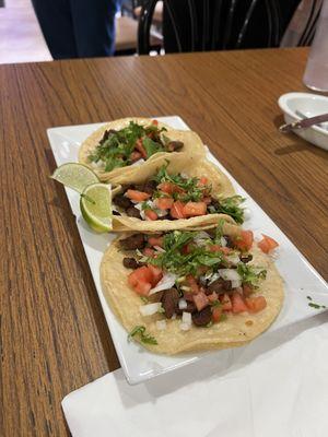 Carne asada tacos