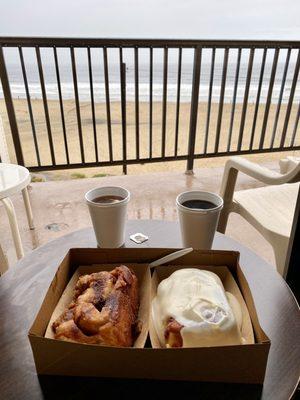 SweatTracker.com crew is here! Perfect breakfast paired with the perfect view!