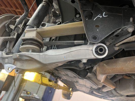 Lower Control Arm Instalation